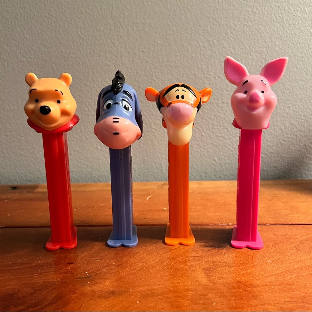 Vintage PEZ Disney Winnie the Pooh and Friends